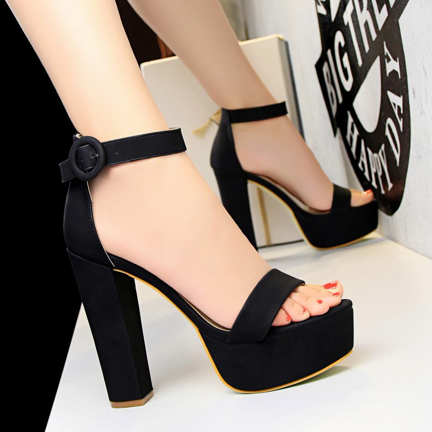 Chunky Heel Platform Sandals With Round Buckle On Ankle Strap on Luulla